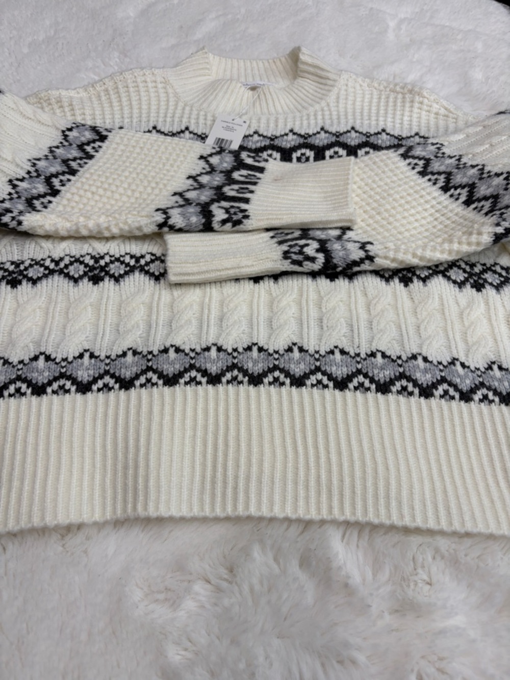Adyson Parker,Size XL,Women’s Cream Nordic Cable Knit Sweater - Picture 14 of 14
